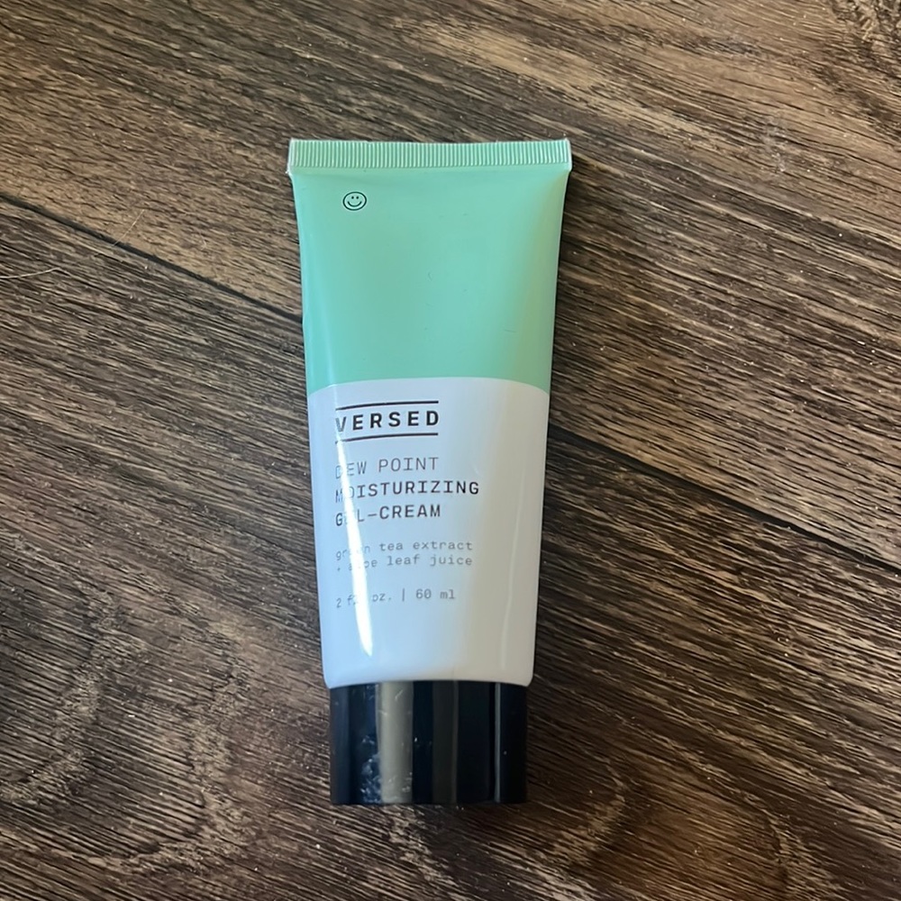 VERSED Dew Point Cream
